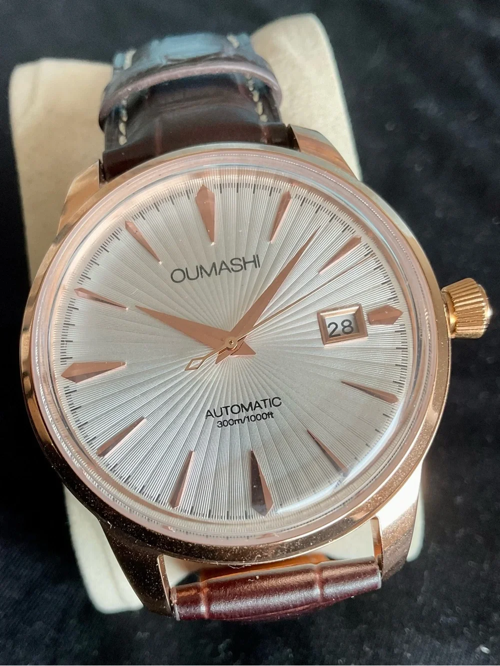 Brand New Automatic Oumashi Radiant Dial Cocktail Watch w Date